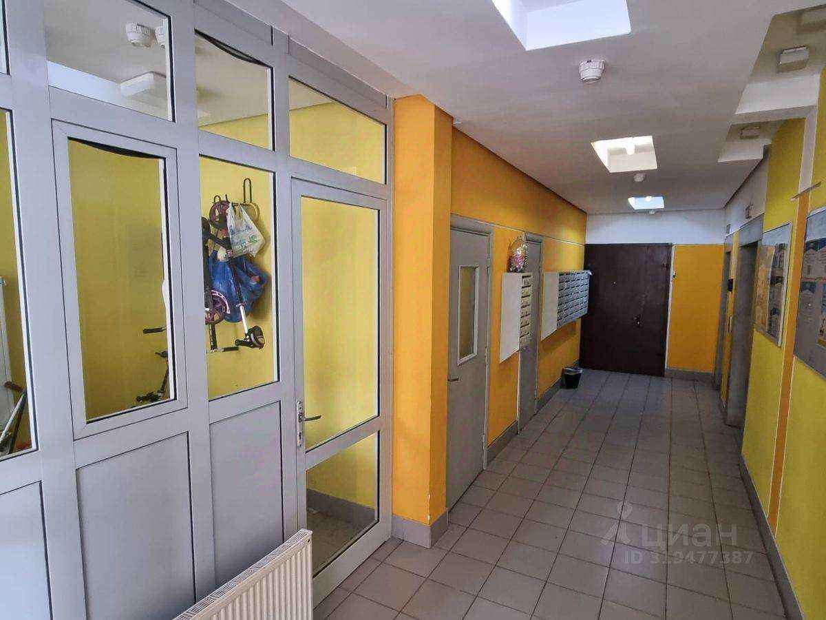 2-комнатная квартира, 68 м² — фотография 3