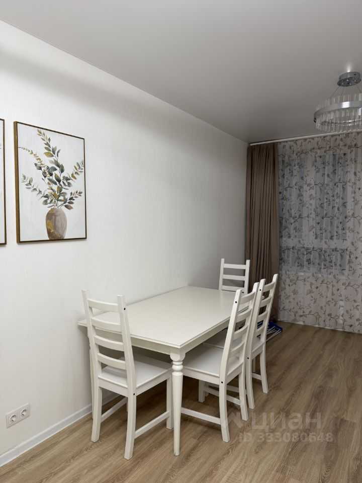 4-комнатная квартира, 71 м² — фотография 3