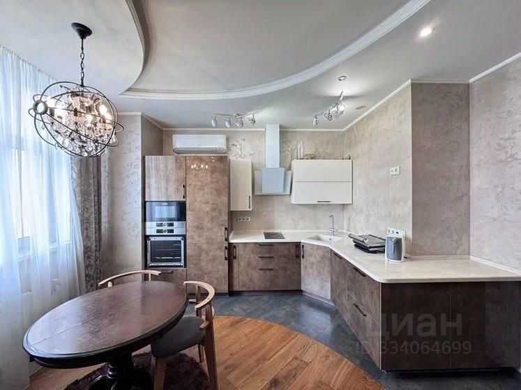 2-комнатная квартира, 52 м² — фотография 3