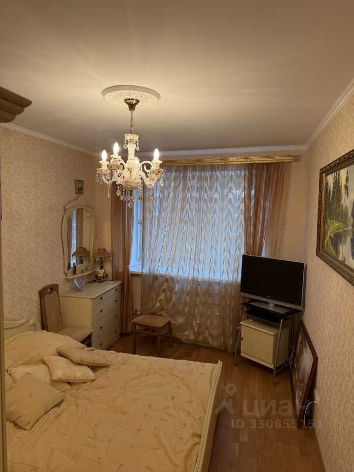 2-комнатная квартира, 72 м² — фотография 3