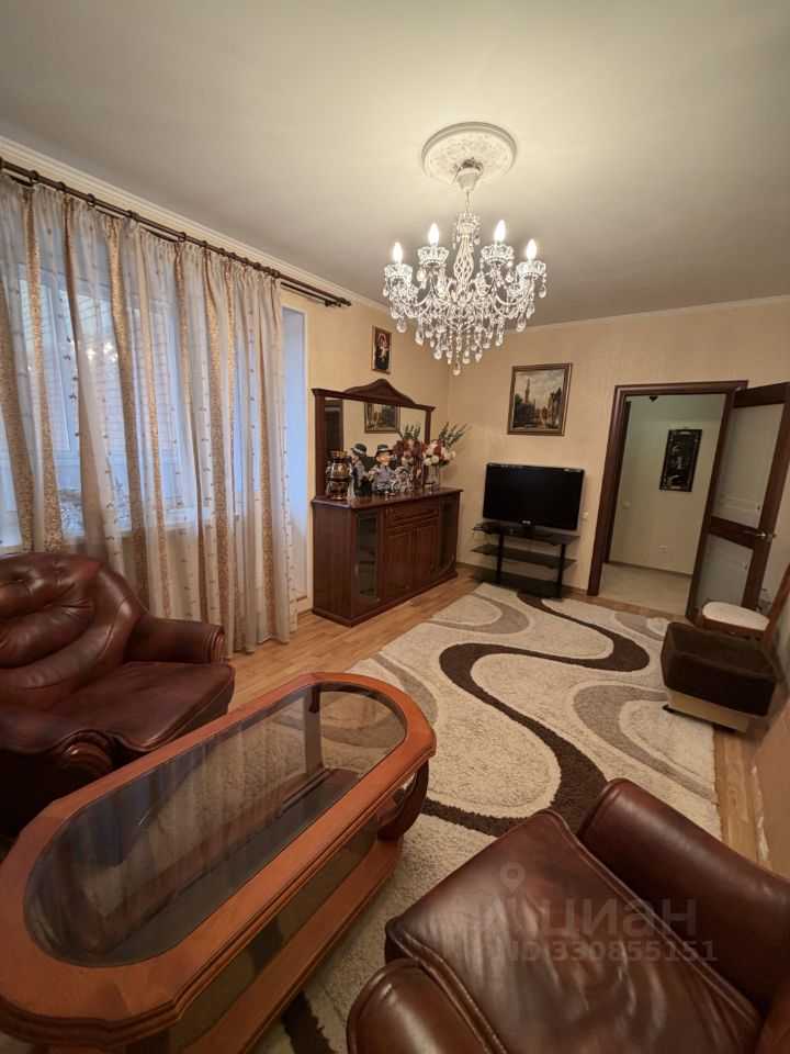 2-комнатная квартира, 72 м²