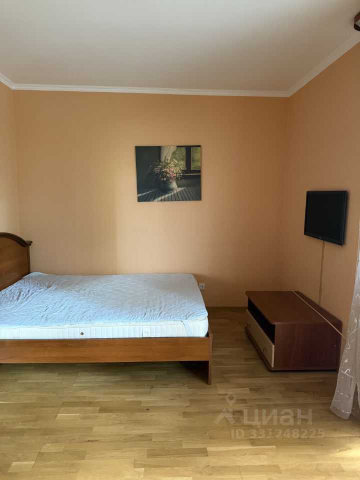 2-комнатная квартира, 67 м² — фотография 3