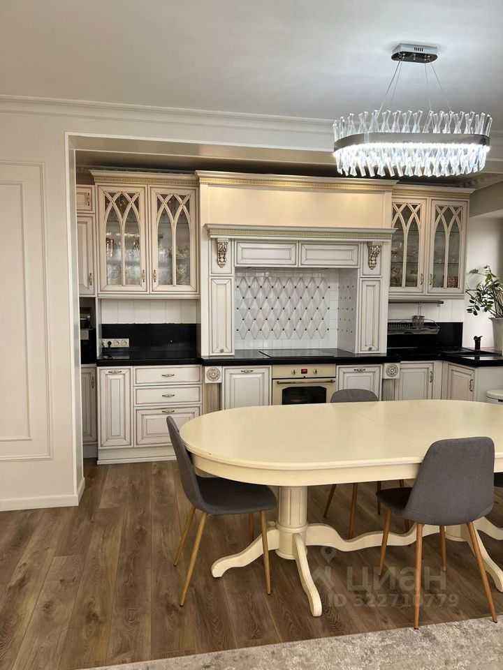 3-комнатная квартира, 120 м² — фотография 2