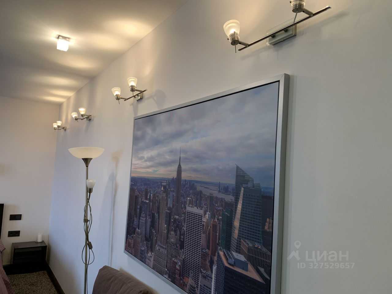 1-комнатная квартира, 55 м² — фотография 2