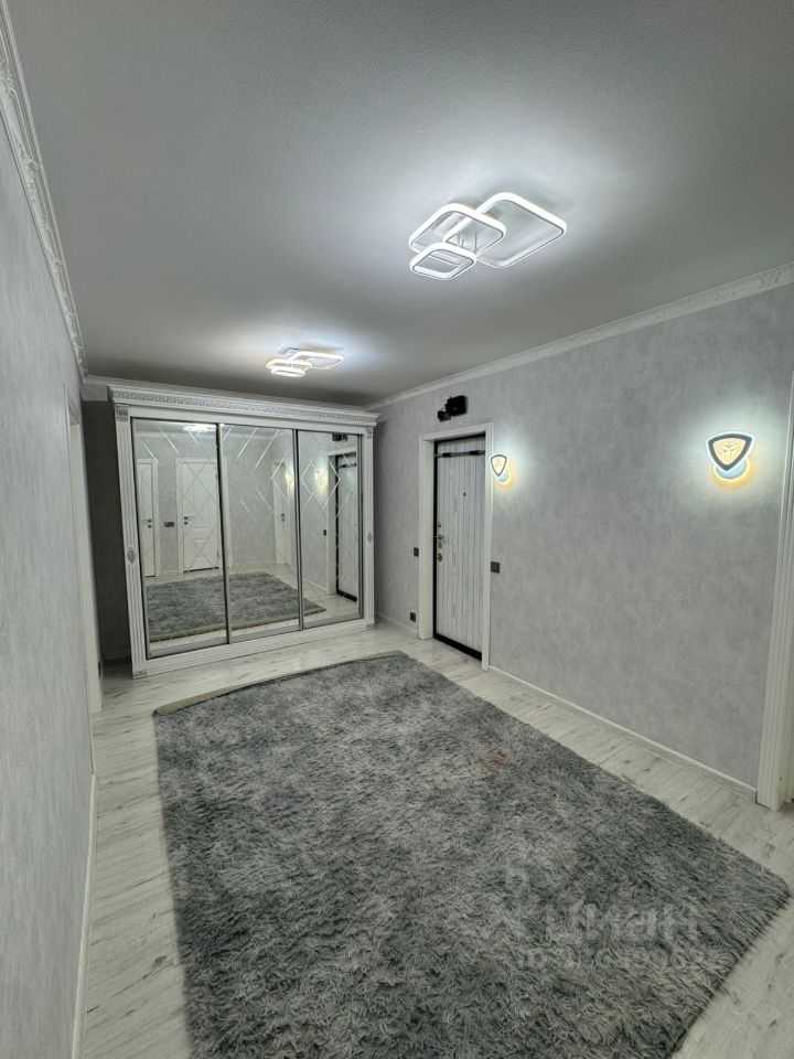 2-комнатная квартира, 79 м² — фотография 2
