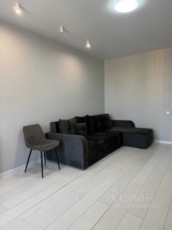 2-комнатная квартира, 64 м² — фотография 2