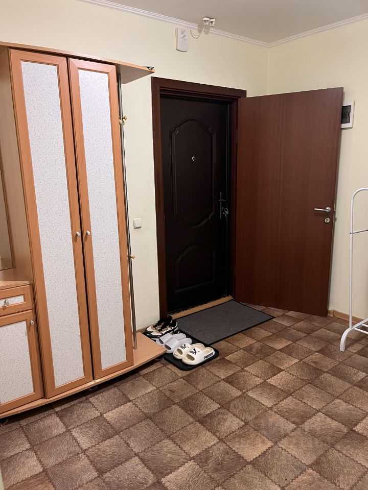 2-комнатная квартира, 70 м² — фотография 2