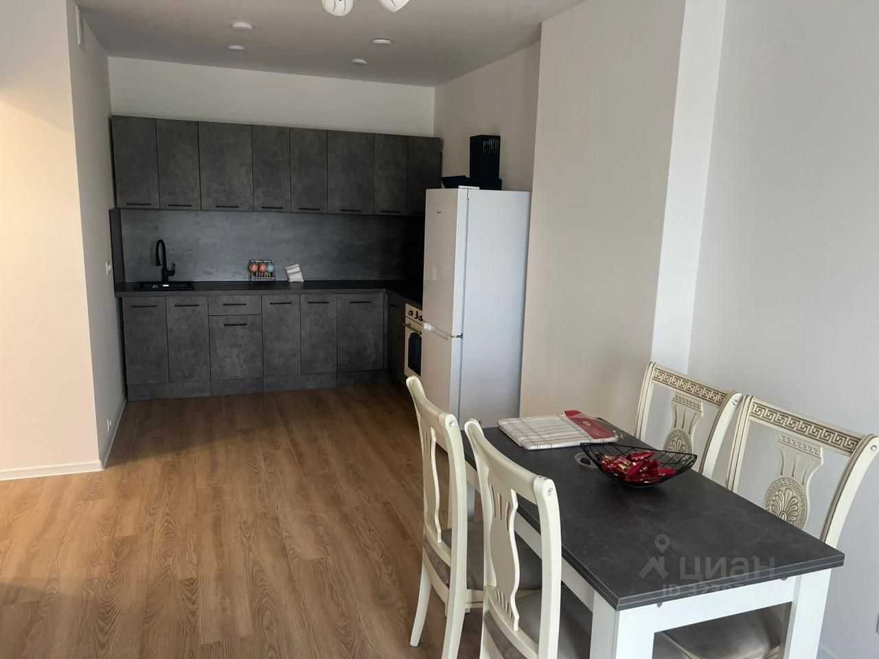 3-комнатная квартира, 57 м²