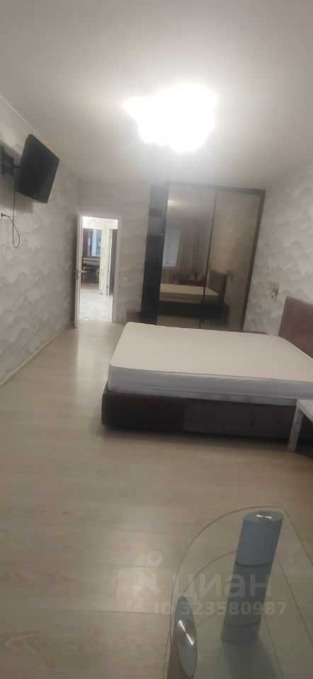 2-комнатная квартира, 75 м² — фотография 3