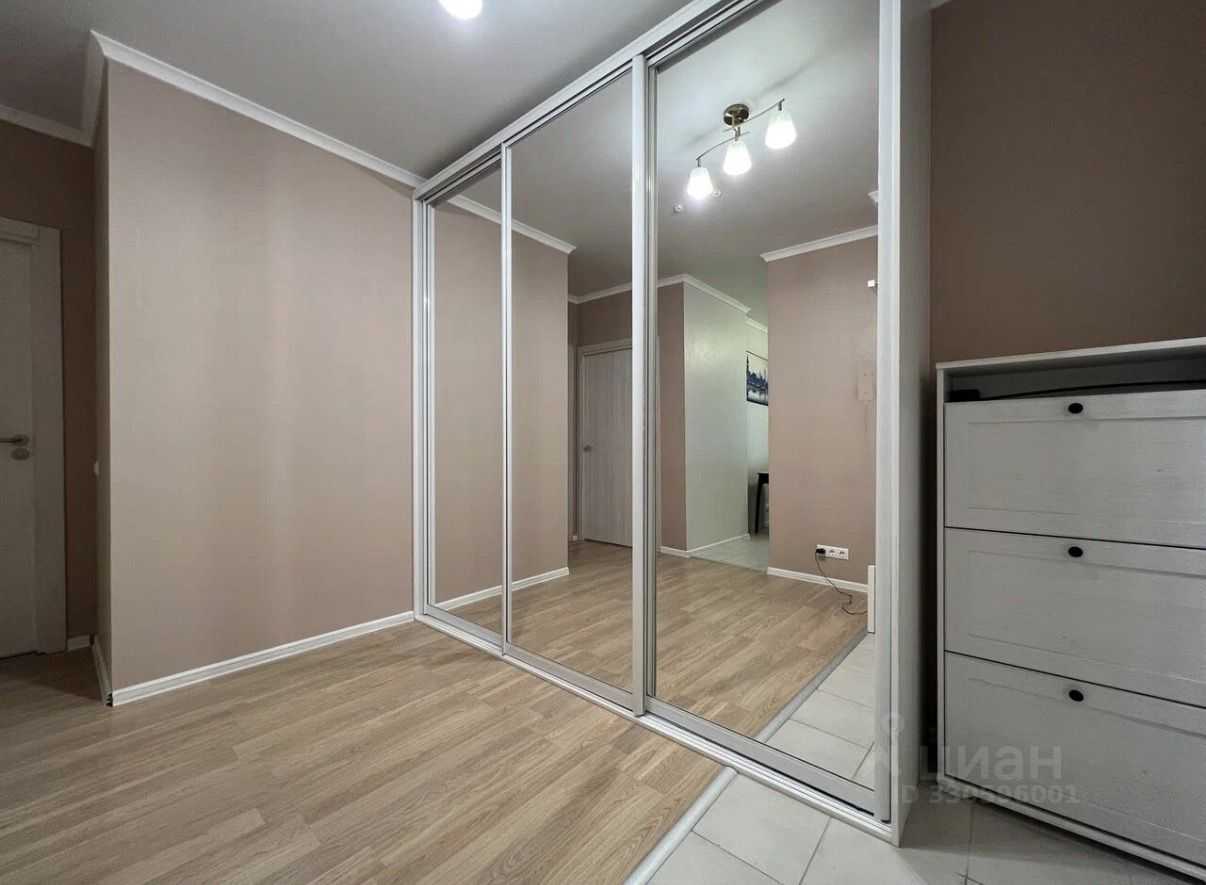 1-комнатная квартира, 50 м² — фотография 2