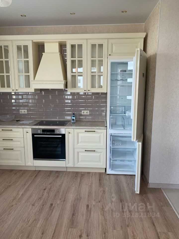 2-комнатная квартира, 55 м² — фотография 2