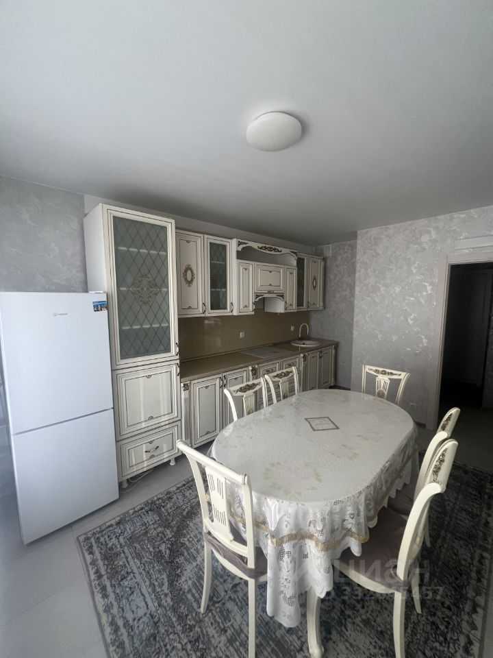 3-комнатная квартира, 82 м²