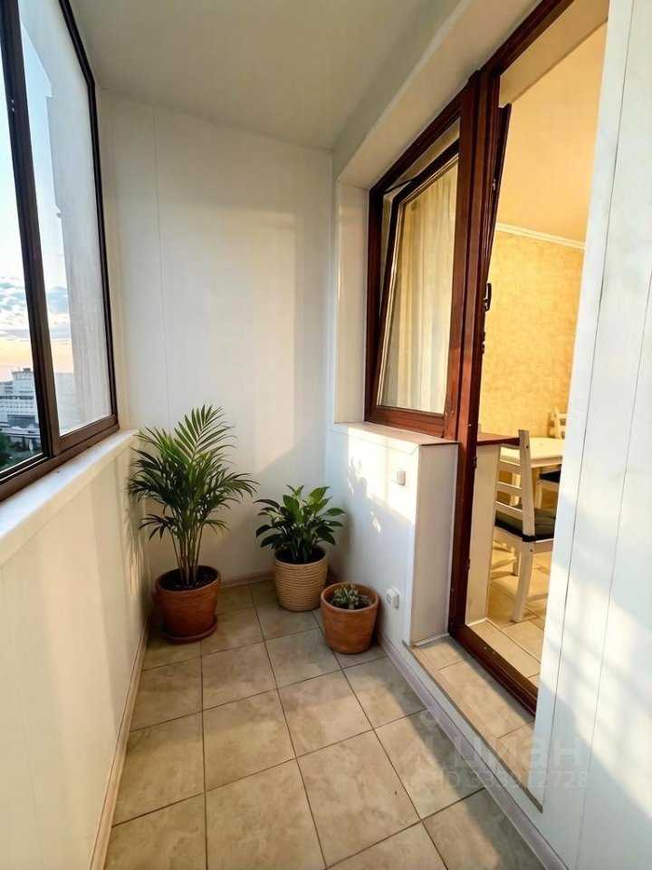 2-комнатная квартира, 70 м² — фотография 2