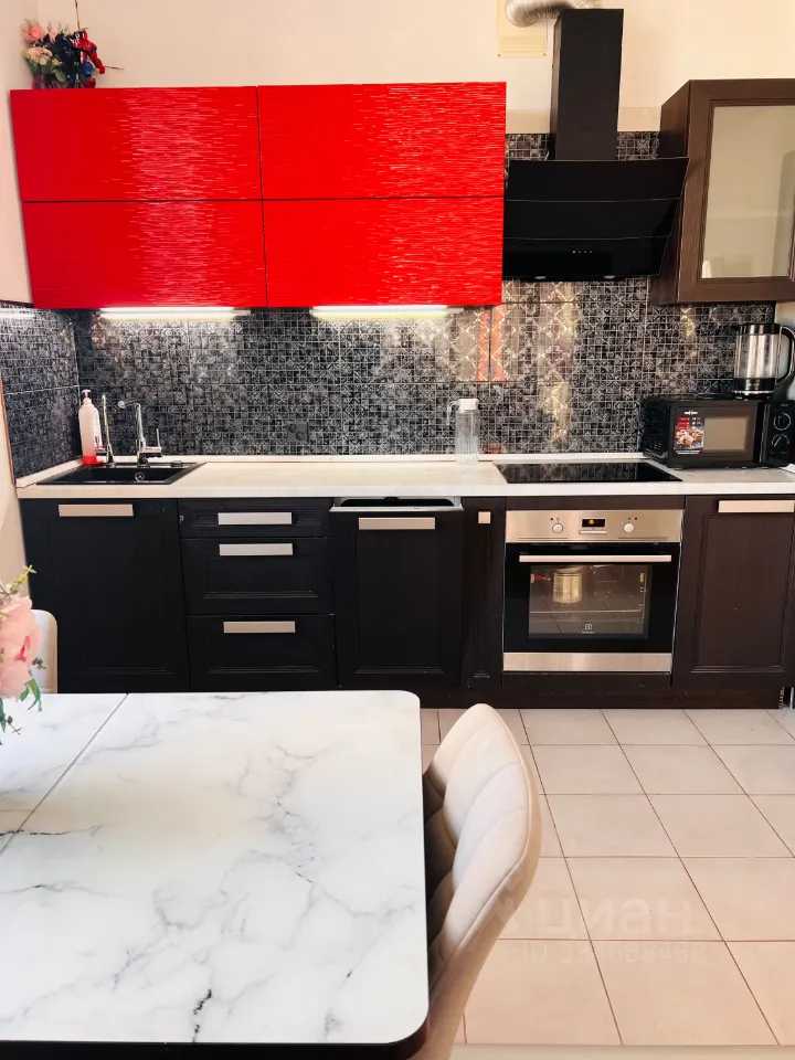 2-комнатная квартира, 55 м² — фотография 2