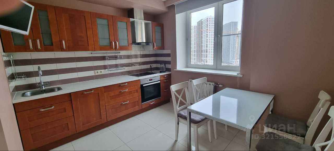 3-комнатная квартира, 80 м²