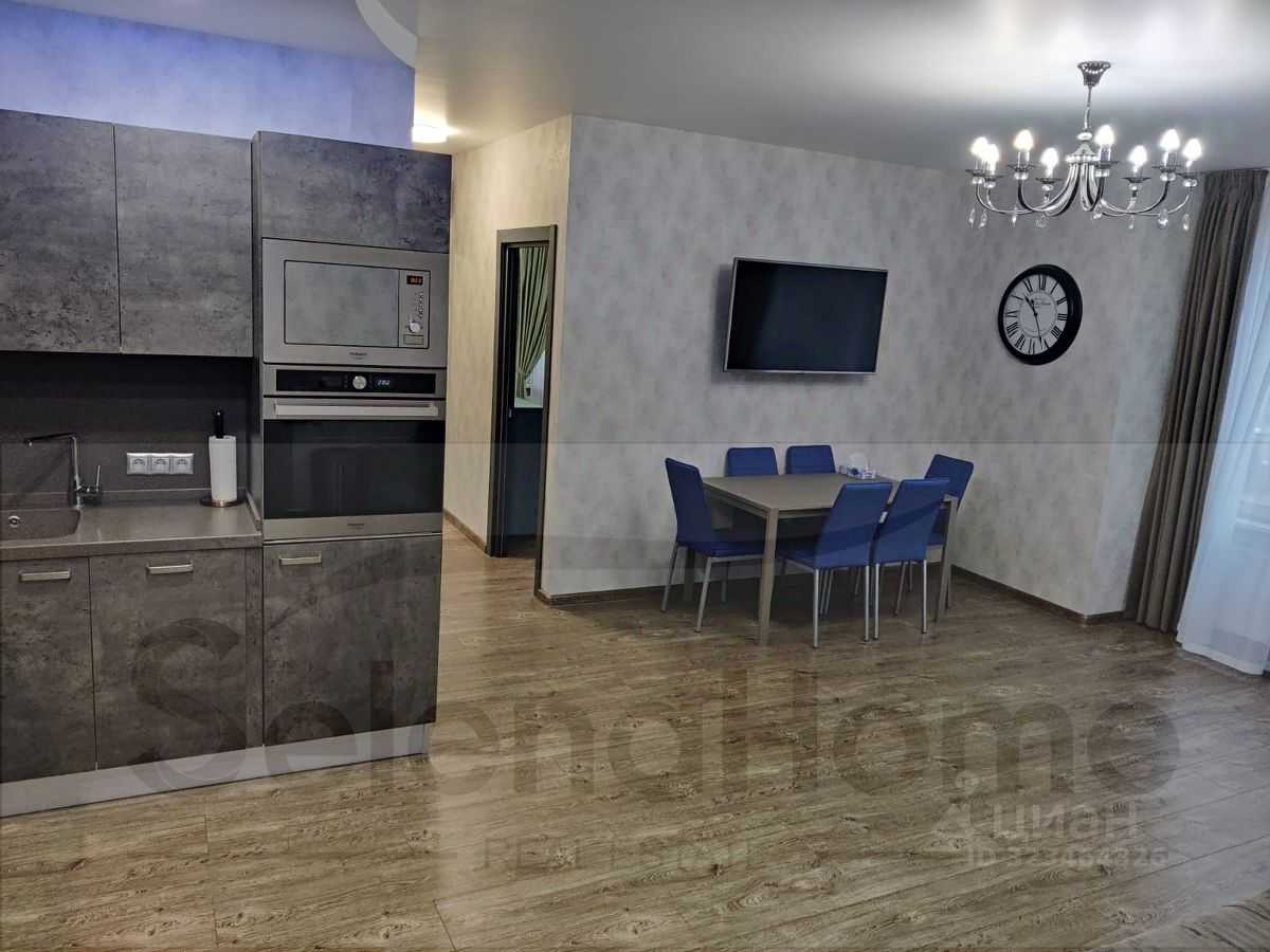 4-комнатная квартира, 111,7 м² — фотография 2