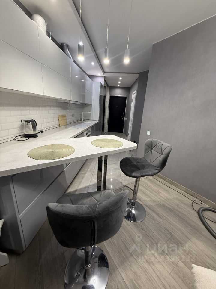 1-комнатная квартира, 42 м² — фотография 2