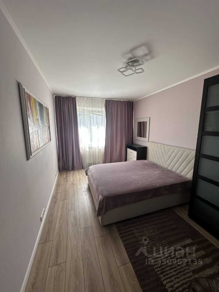 2-комнатная квартира, 70 м² — фотография 3