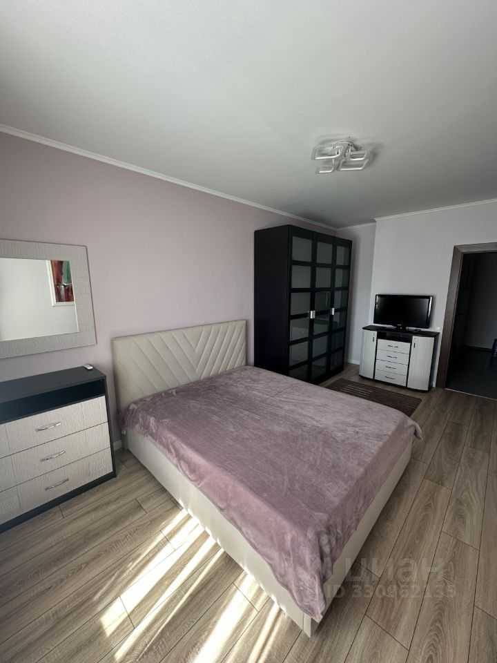 2-комнатная квартира, 70 м² — фотография 2