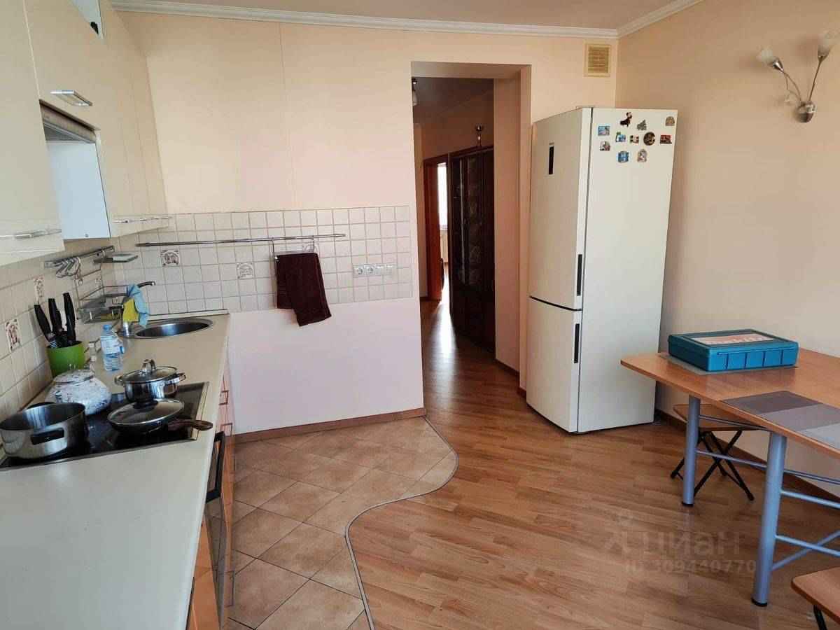 2-комнатная квартира, 55 м² — фотография 3