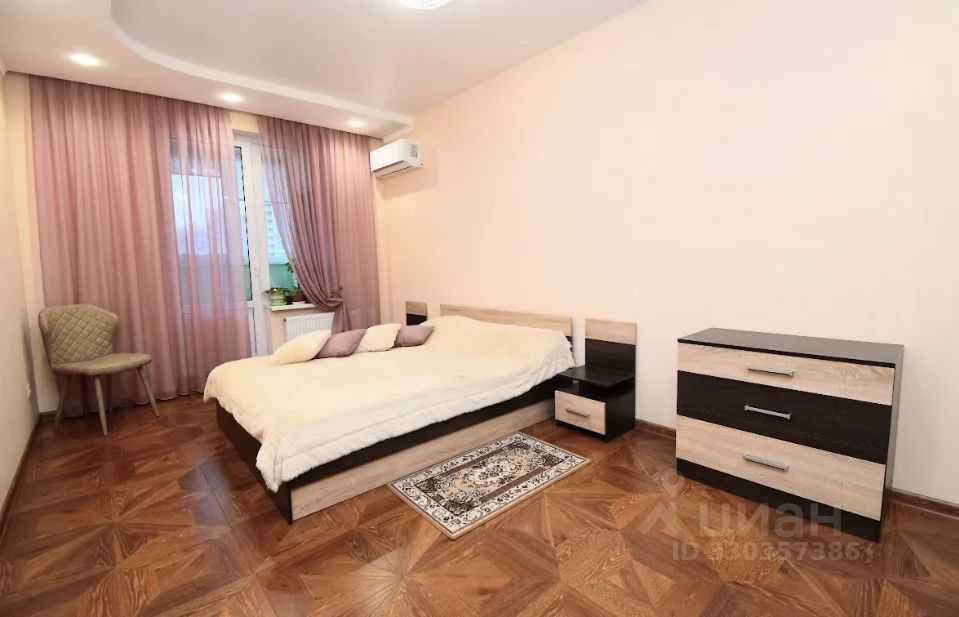 2-комнатная квартира, 66 м² — фотография 2