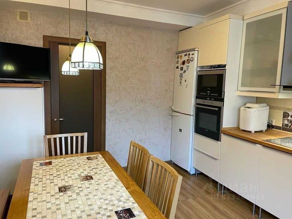 3-комнатная квартира, 100 м²