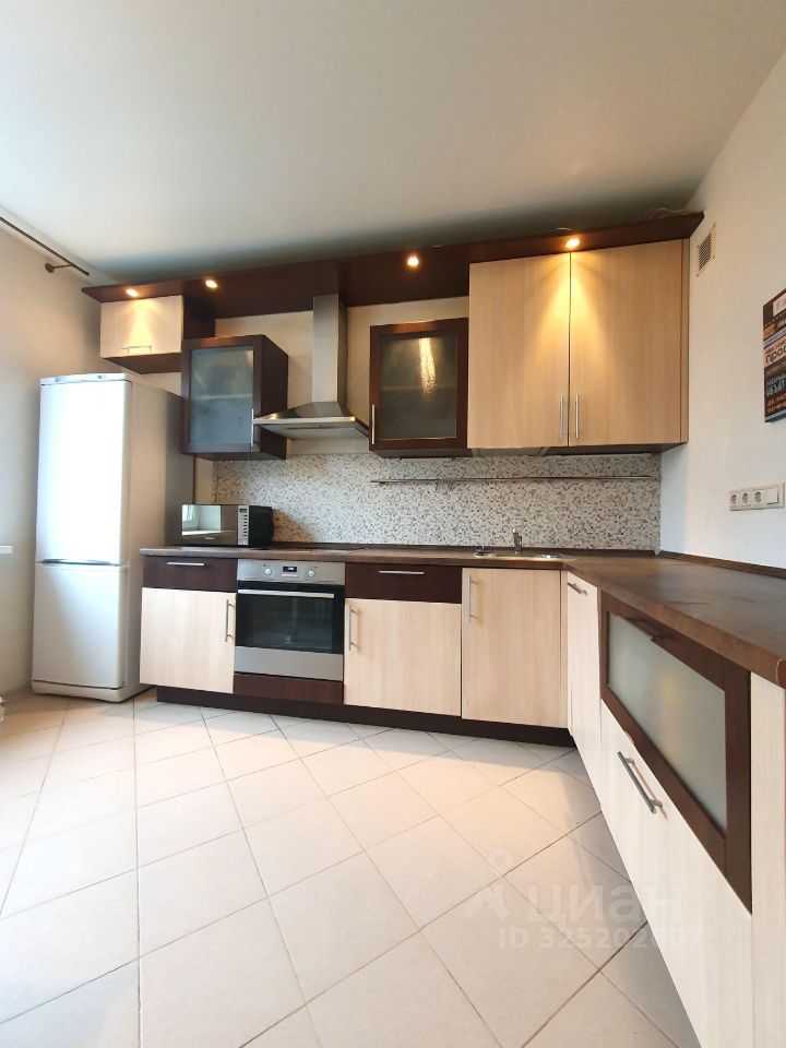 4-комнатная квартира, 100 м² — фотография 3