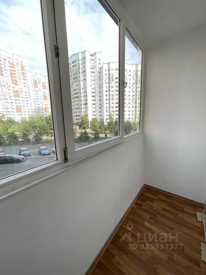 2-комнатная квартира, 63 м² — фотография 3