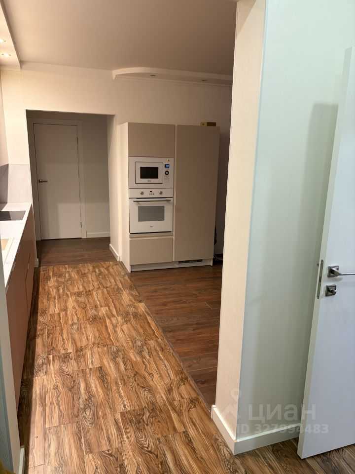 4-комнатная квартира, 100 м² — фотография 2