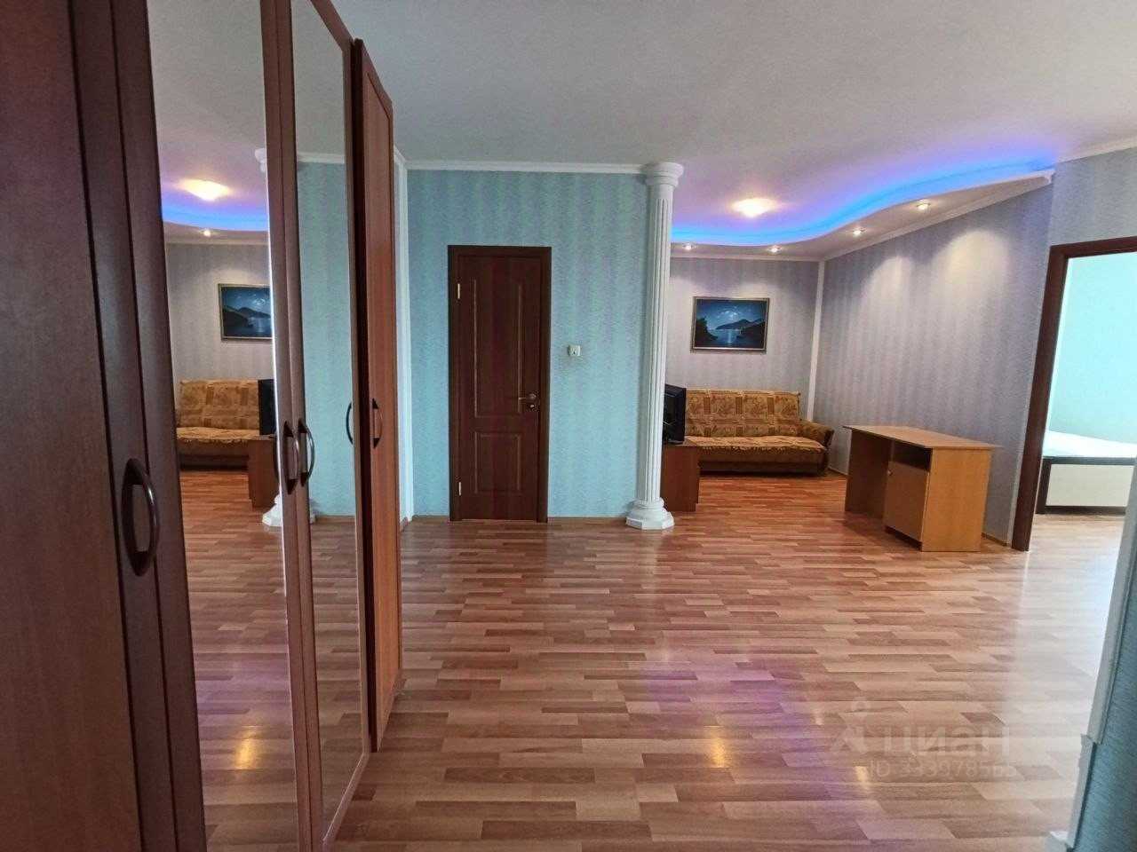 2-комнатная квартира, 52 м² — фотография 2