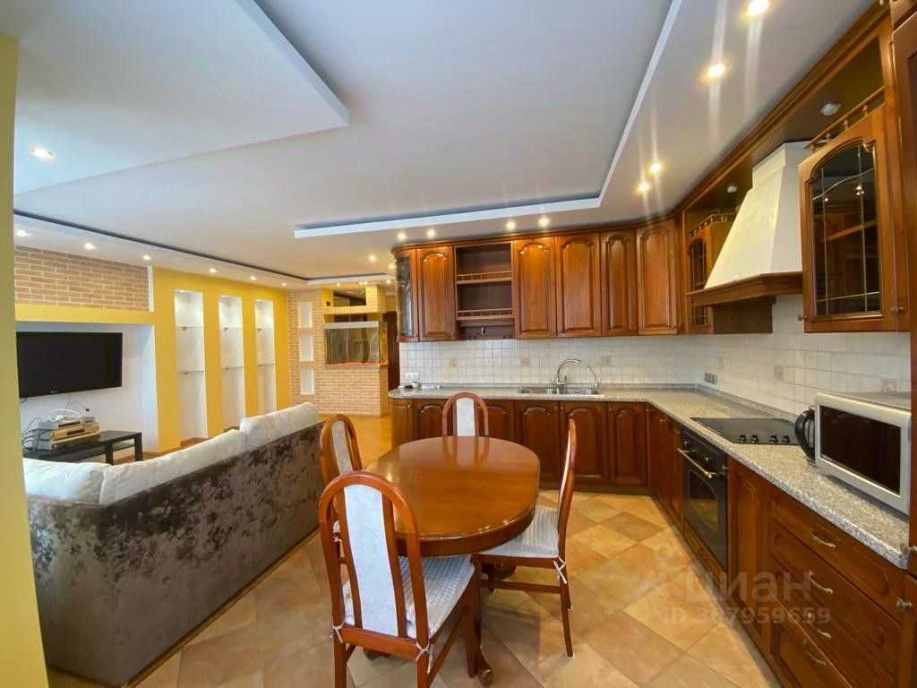 3-комнатная квартира, 90 м²