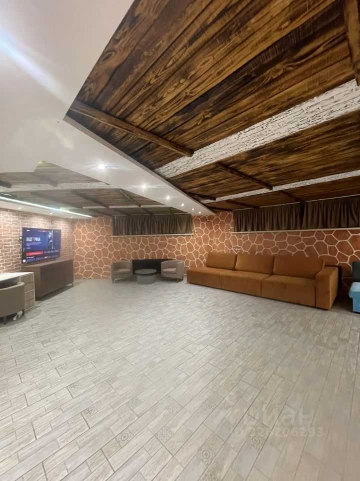 4-комнатная квартира, 160 м² — фотография 2