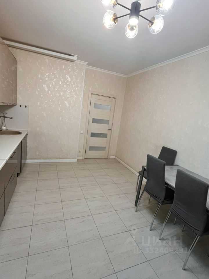 2-комнатная квартира, 61,3 м² — фотография 2