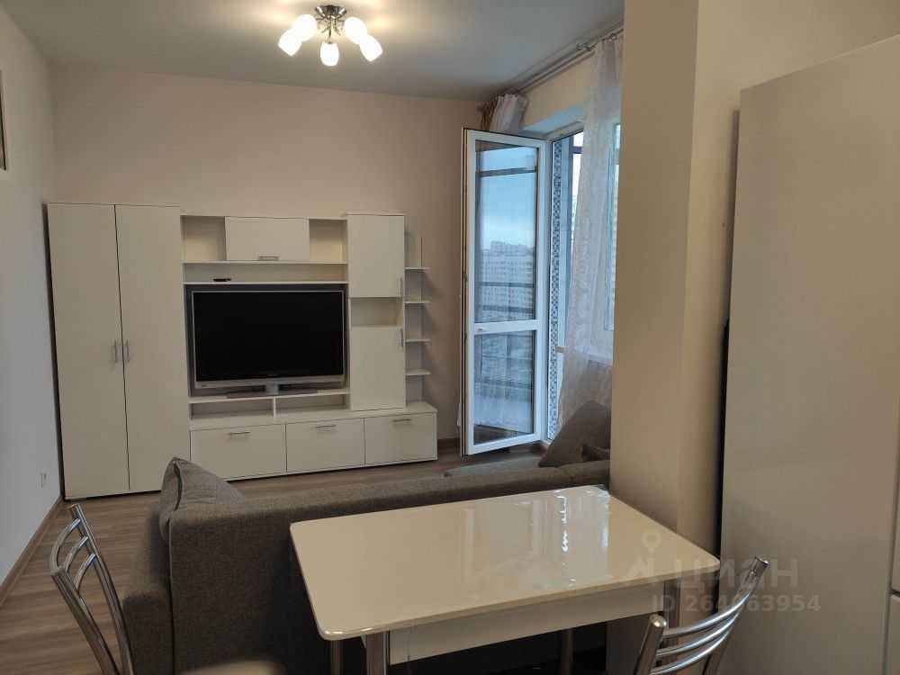 2-комнатная квартира, 37 м² — фотография 3