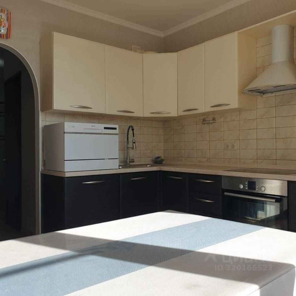 3-комнатная квартира, 93 м² — фотография 3
