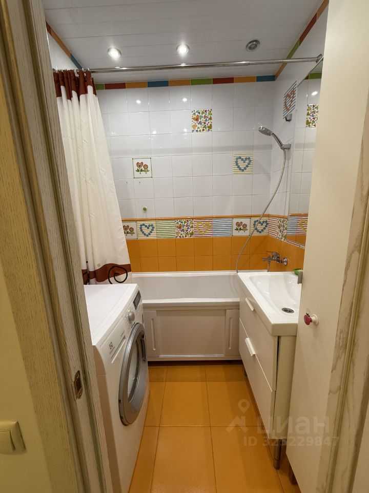 2-комнатная квартира, 72 м² — фотография 2