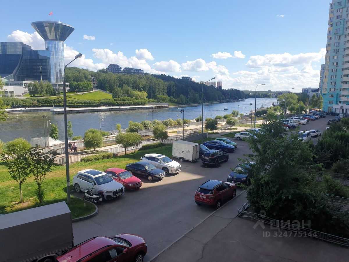 4-комнатная квартира, 131,7 м² — фотография 2