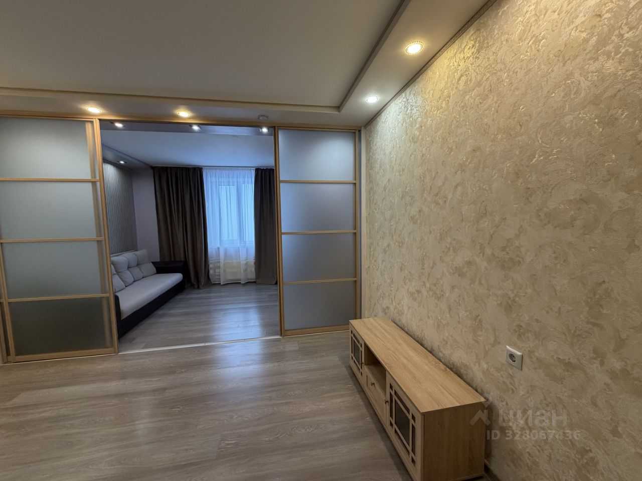 1-комнатная квартира, 52,4 м² — фотография 2