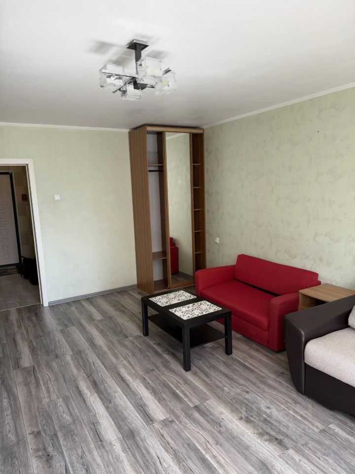 1-комнатная квартира, 52,8 м² — фотография 2
