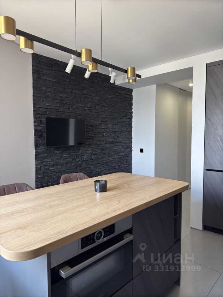 3-комнатная квартира, 95 м² — фотография 2