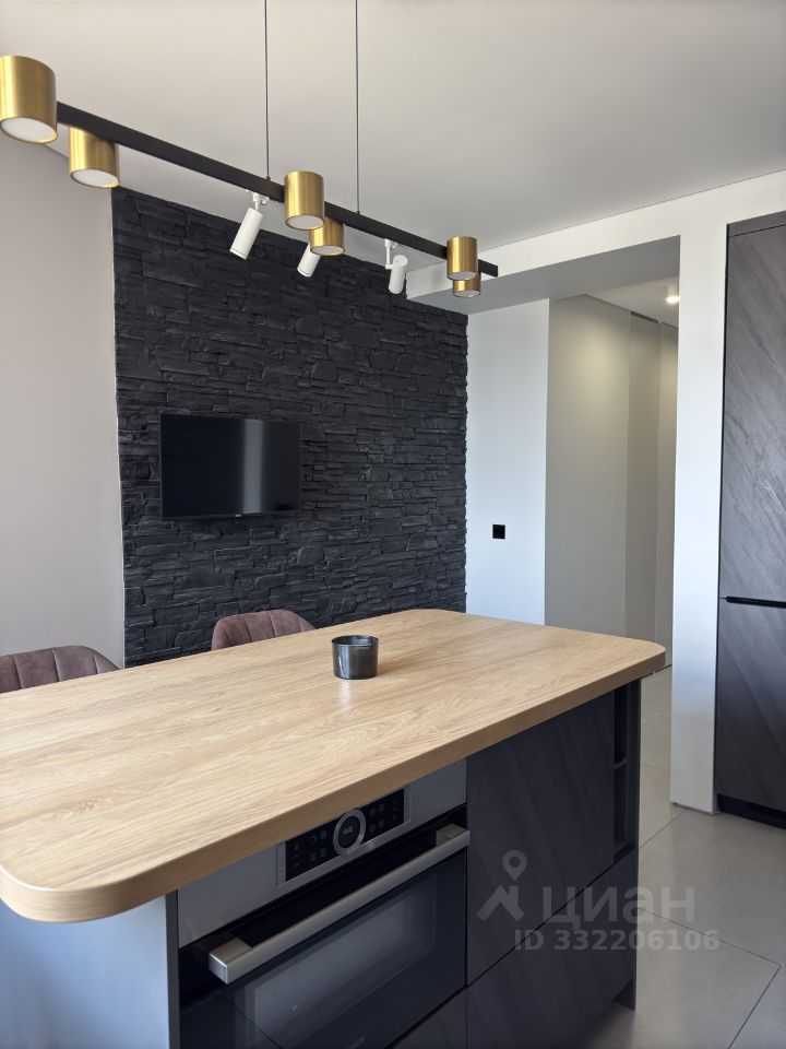 3-комнатная квартира, 95 м² — фотография 2