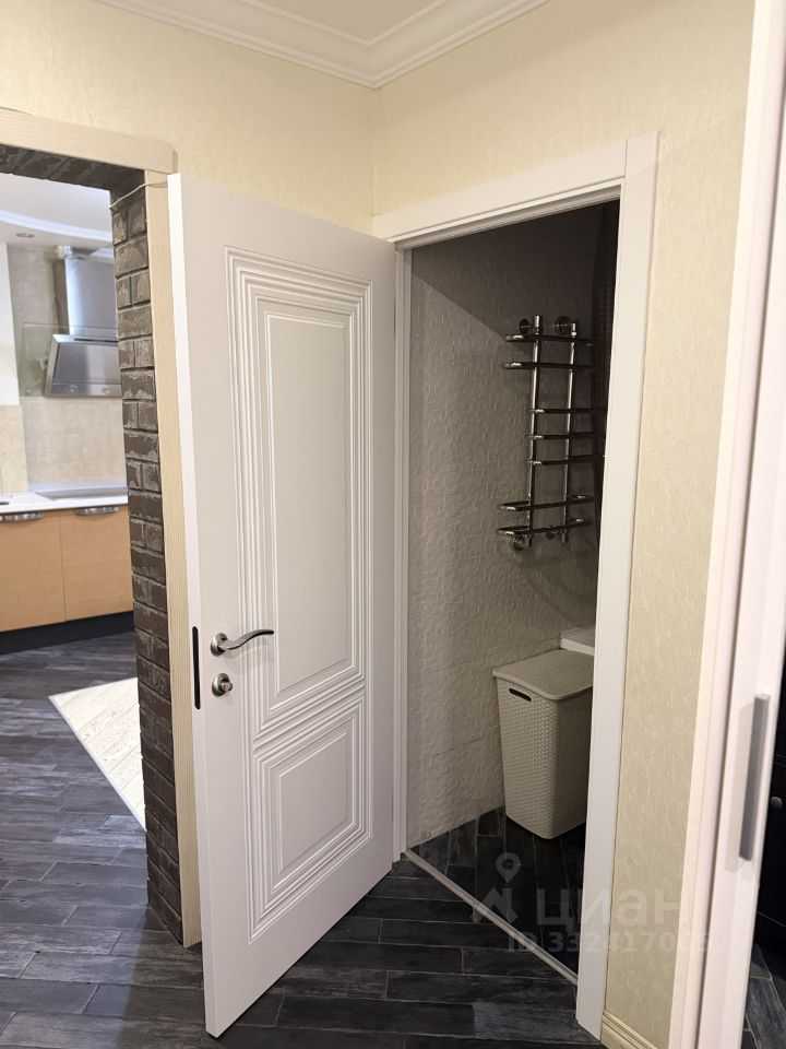 2-комнатная квартира, 75 м² — фотография 3