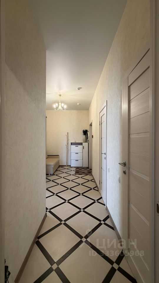 2-комнатная квартира, 60,5 м² — фотография 2