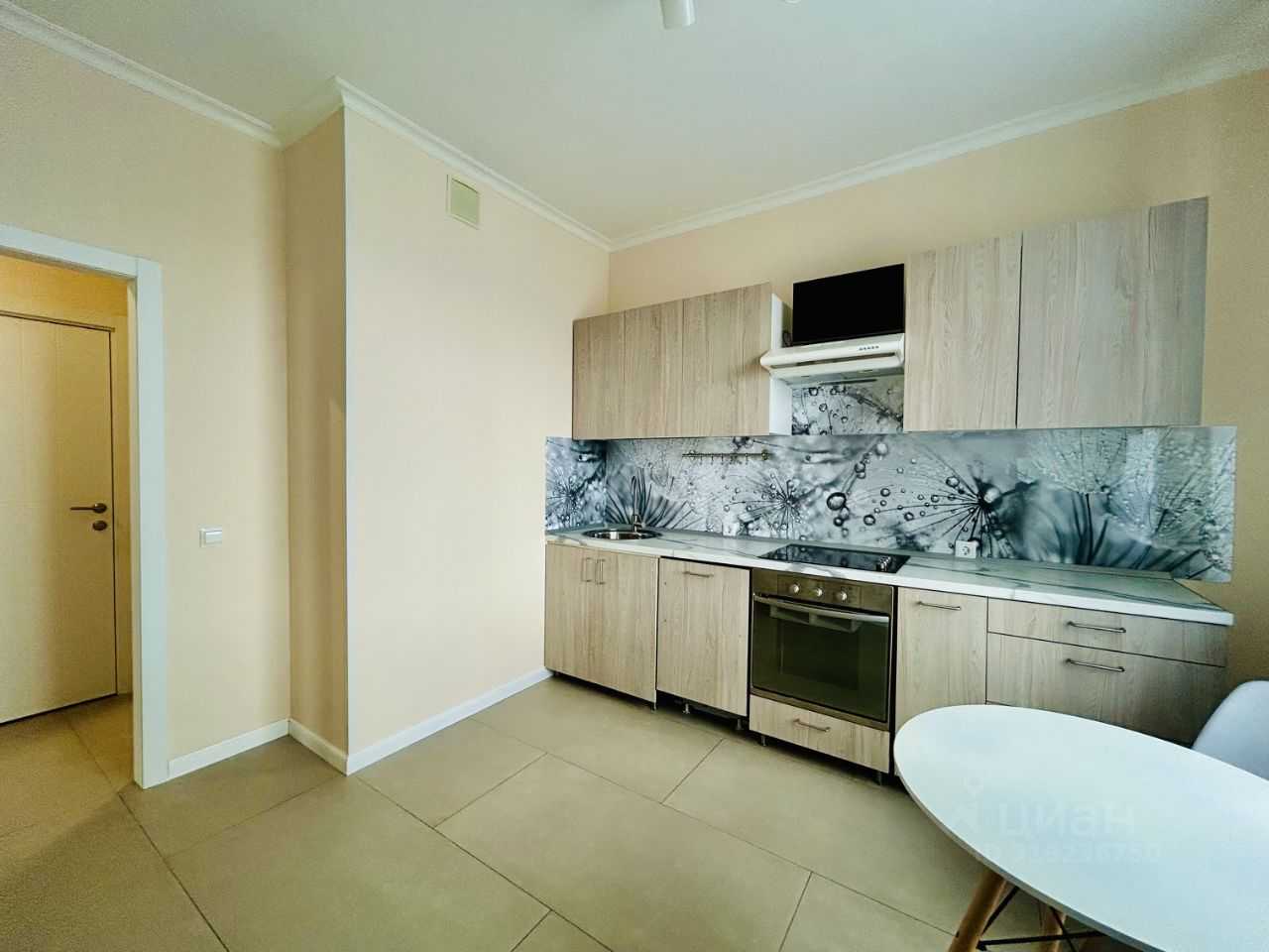 2-комнатная квартира, 56,3 м² — фотография 2