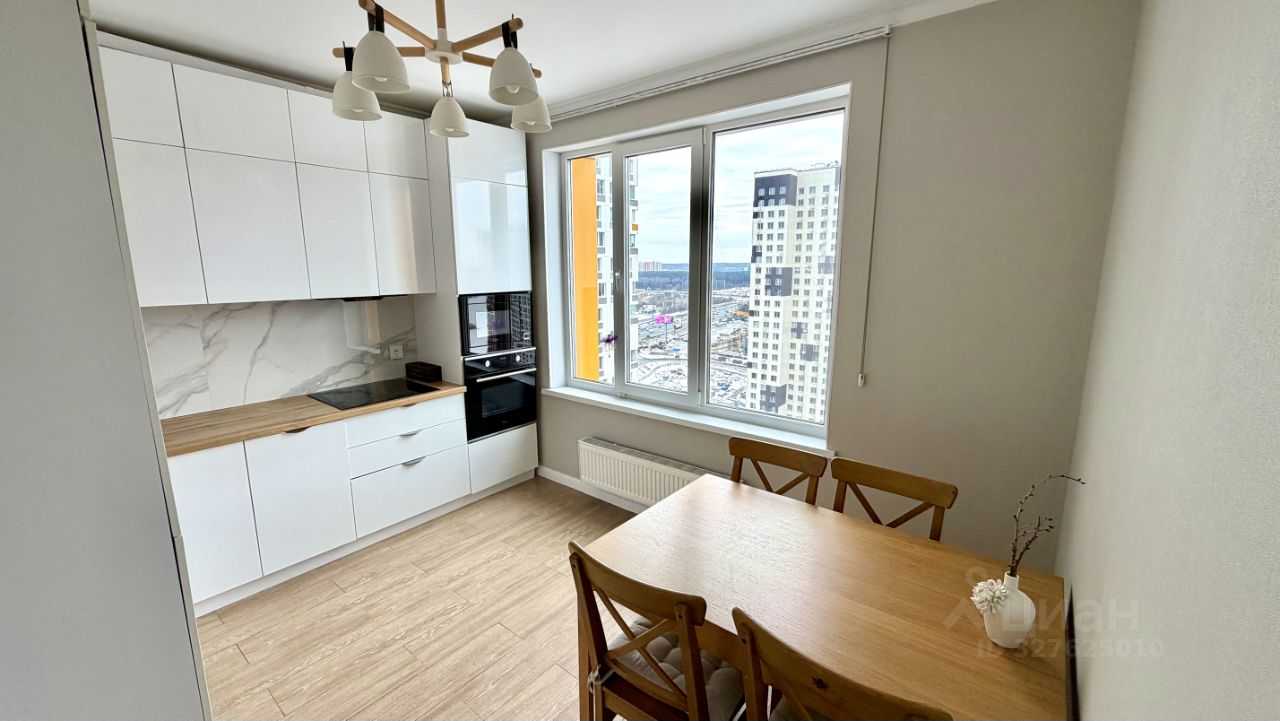 2-комнатная квартира, 62,9 м² — фотография 2