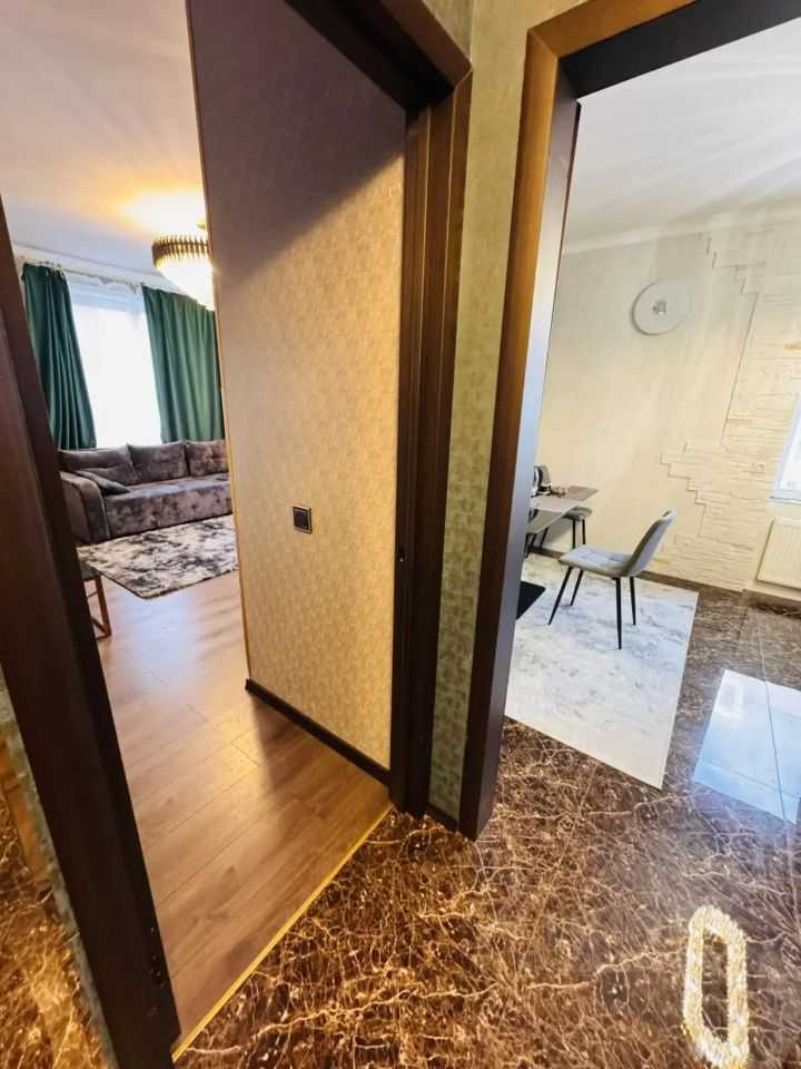 2-комнатная квартира, 56 м² — фотография 3