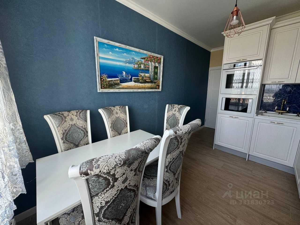 1-комнатная квартира, 42 м² — фотография 2