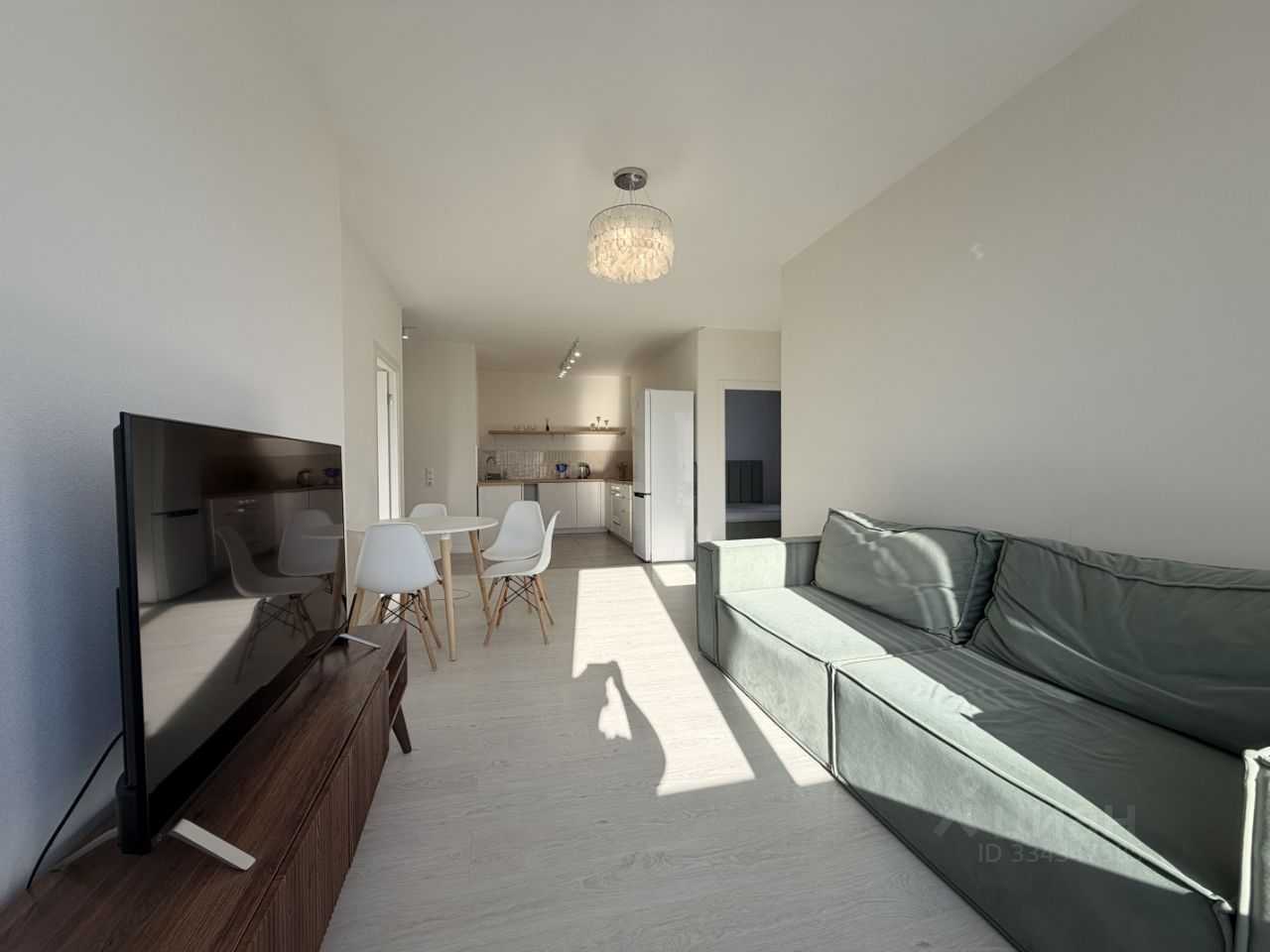 4-комнатная квартира, 80 м² — фотография 2