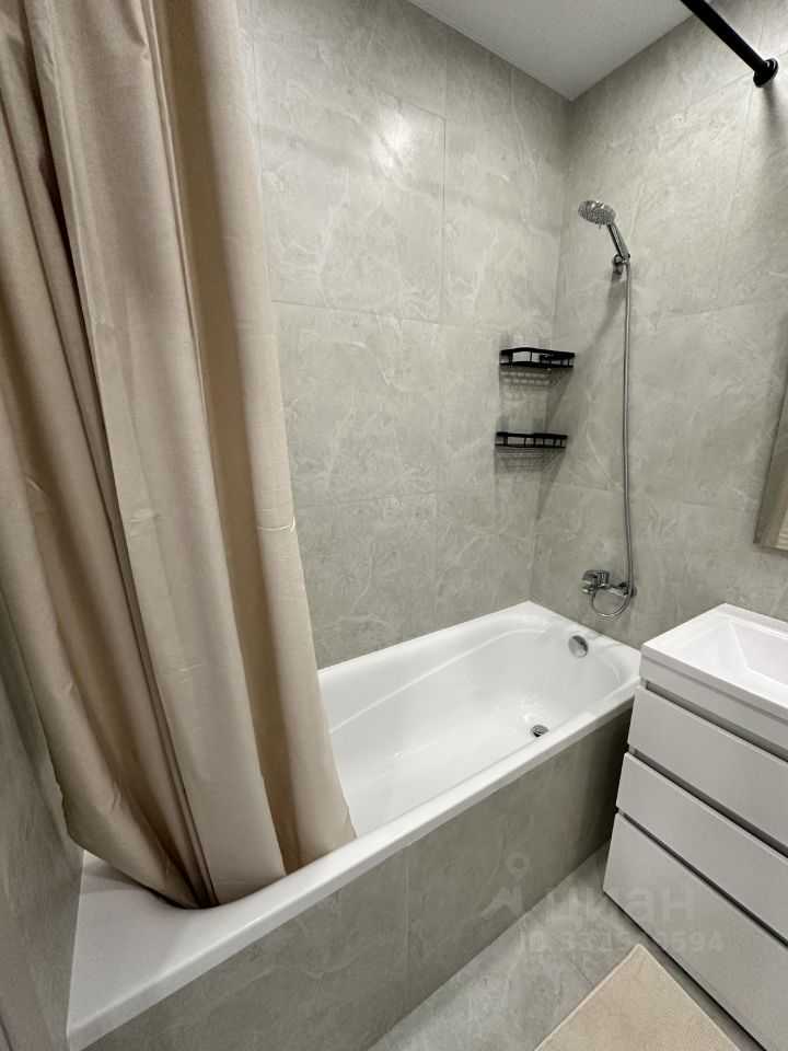 1-комнатная квартира, 40 м² — фотография 3