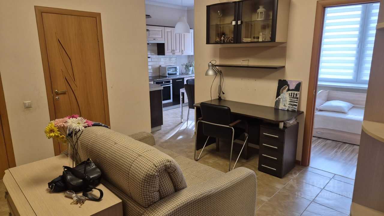 2-комнатная квартира, 55 м² — фотография 2